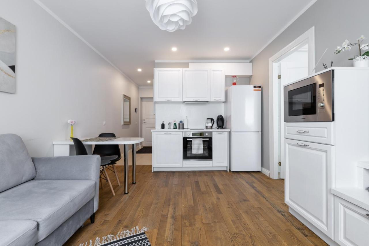 Brand New, Cozy And Quiet 1 Bedroom Apartment, Free Parking Reval Esterno foto