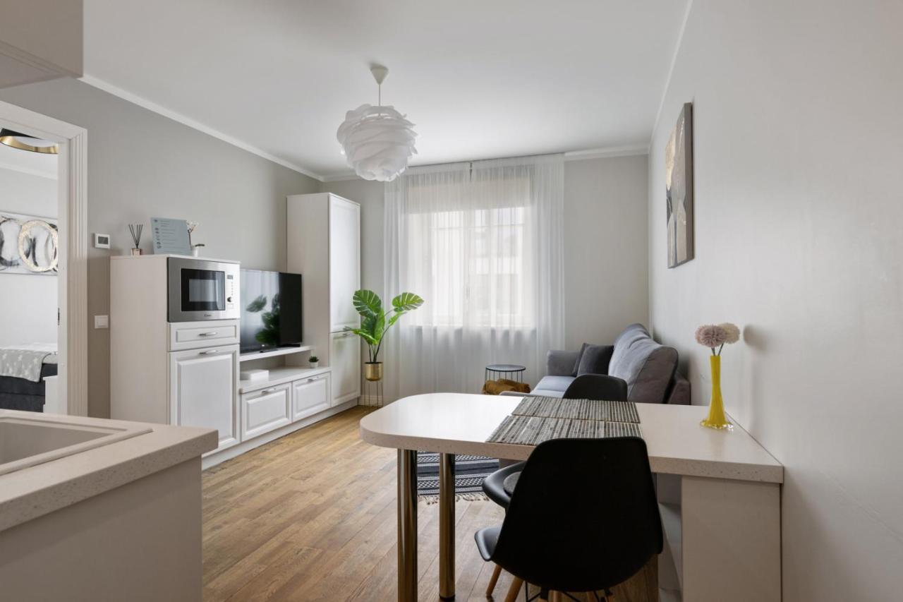 Brand New, Cozy And Quiet 1 Bedroom Apartment, Free Parking Reval Esterno foto