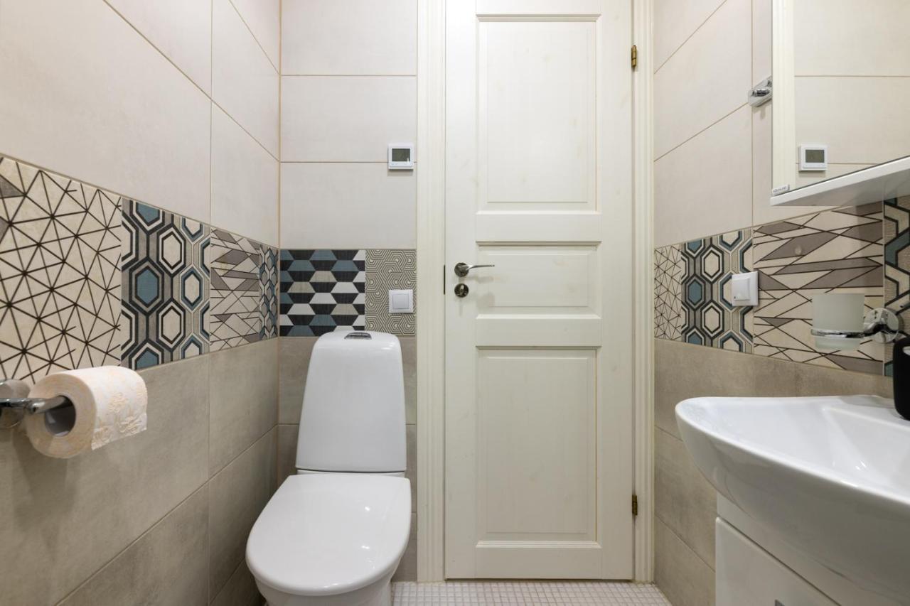 Brand New, Cozy And Quiet 1 Bedroom Apartment, Free Parking Reval Esterno foto